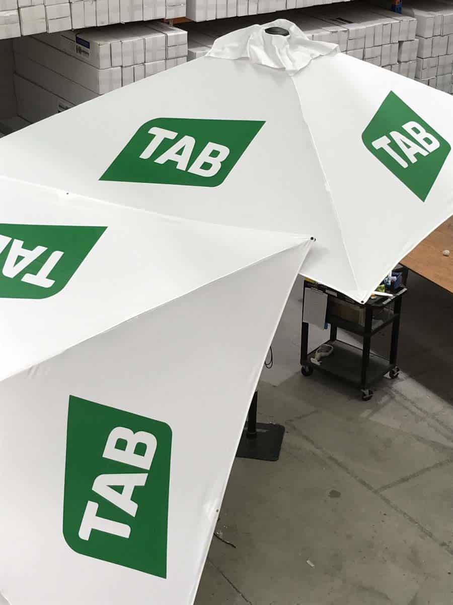 3x3m square tab 4 strut 1